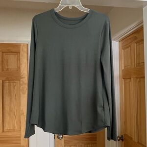 NWT No Boundaries stretchy ribbed long sleeve tee